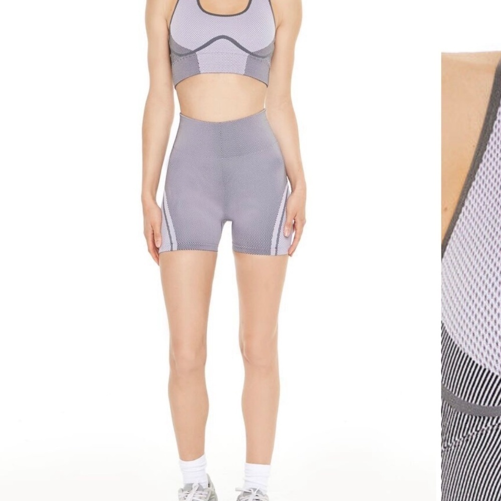 High-Performance Seamless Workout Set (Size Small) - image 2